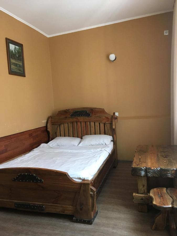 Міні-Готель Нептун Rivne Exterior foto
